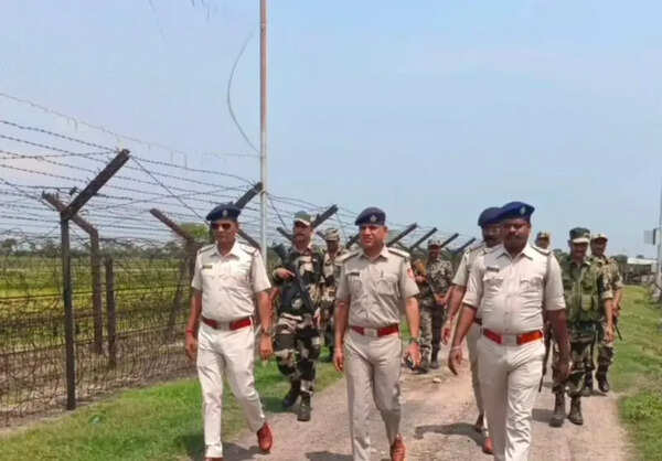 Border fencing picks up pace in N 24 Pgns