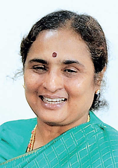 Ratnaprabha joins BJP today; will take on Kharge