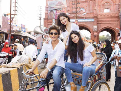 Zero posters: Shah Rukh Khan, Anushka Sharma and Katrina Kaif's look unveiled