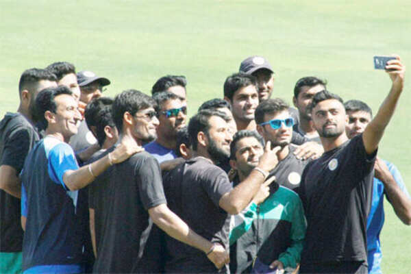 Ranji Final: Underdogs Saurashtra ready to go for jugular
