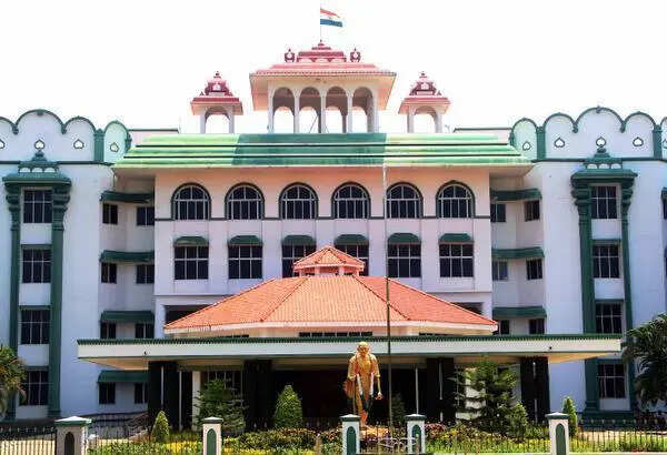 Advocates’ attempt to disrupt proceedings not professional conduct: HC