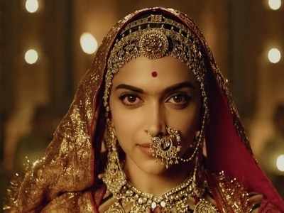 Padmaavat Box Office Collection Day 5: Deepika Padukone's epic drama continues its strong hold on the box office