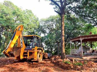 Kamala Nehru Park work moving at a snail’s pace