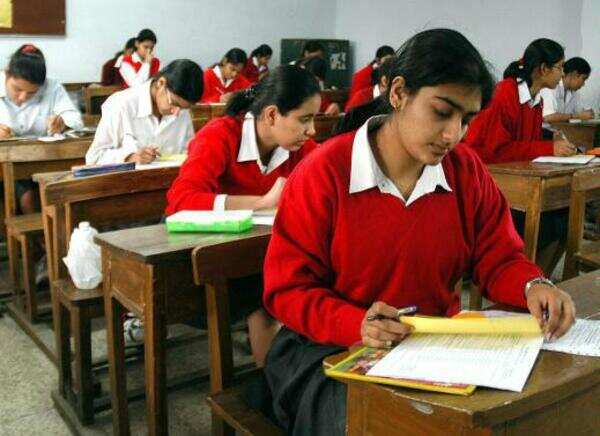 CBSE to count best grades in English