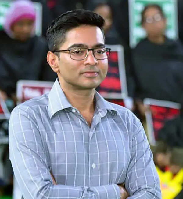 You are no more above law, Agnimitra tells Abhishek