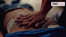 How to perform CPR if a person collapses in front of you