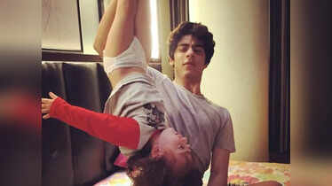 Shah Rukh Khan's Sons Aryan Khan And Abram: These adorable moments ...