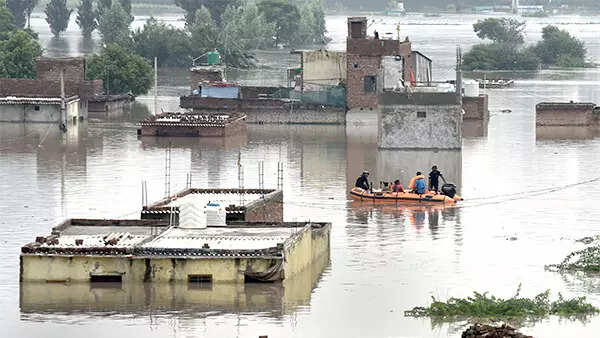 Is only heavy rains responsible for Delhi flooding?