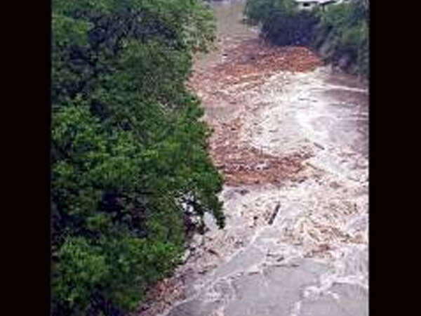 Cloudburst sparks alert in Sikkim, tourists evacuated