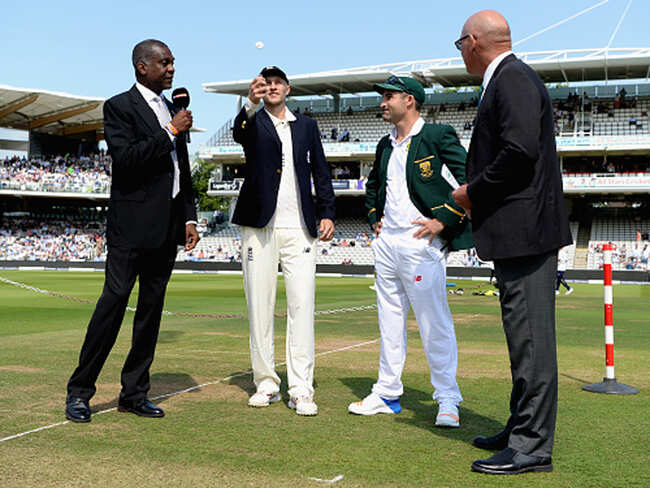Score: England vs South Africa, 1st Test, Day 1