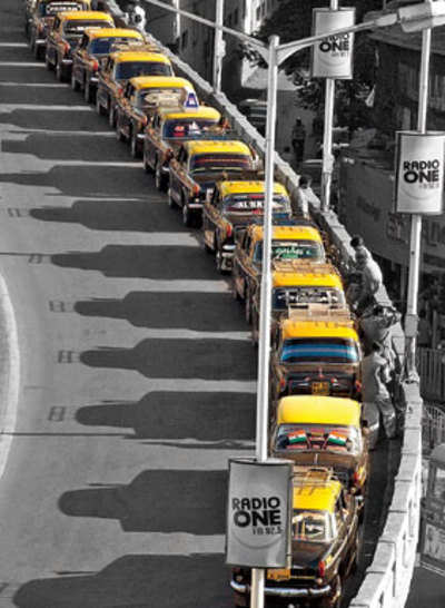 An august farewell for iconic Bombay cab