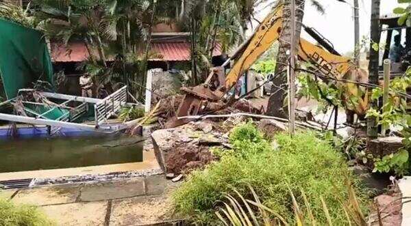 23 illegal structures in Morjim CRZ demolished