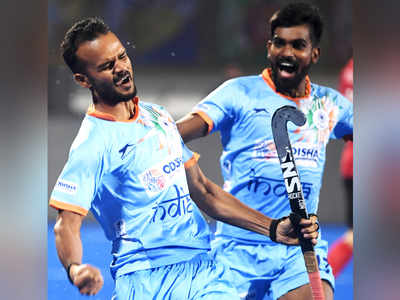 India beats Canada 5-1 to enter quarter-finals