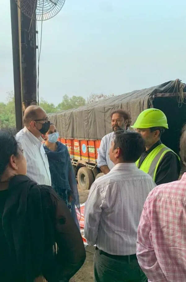 Bombay high court judges pay surprise visit to Kanjurmarg dumping ground and waste management facility in Mumbai