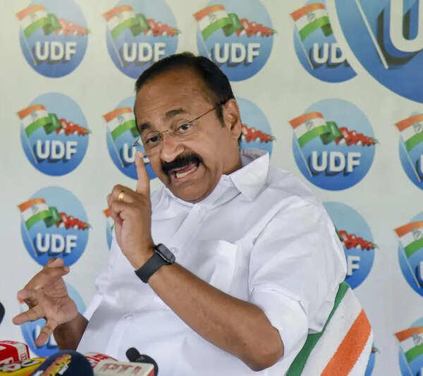 Satheesan slams Pinarayi for pulling out of debate