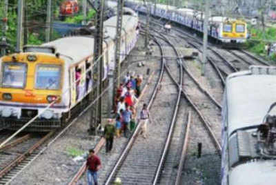 Signal failure disrupts CR, megablock adds to woes