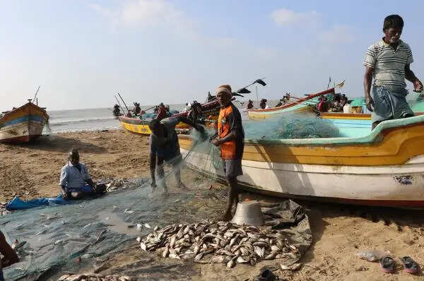 Parties vie to offer aid, but fisherfolk seek better infra, livelihood