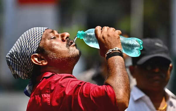 DMO urges caution amid intense heat