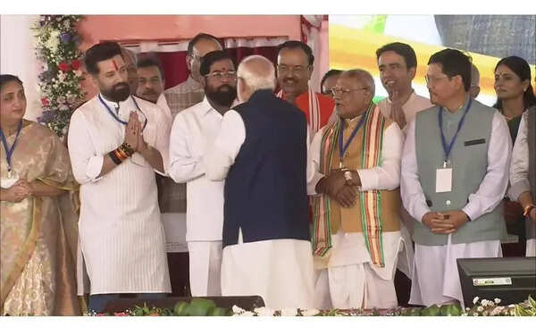 PM asked about mid-air scare of my copter: Dy CM Shinde