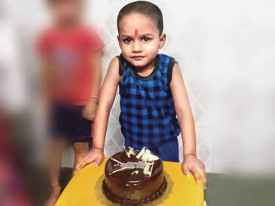 Andheri: Four-year-old boy dies as balloon gets stuck in throat