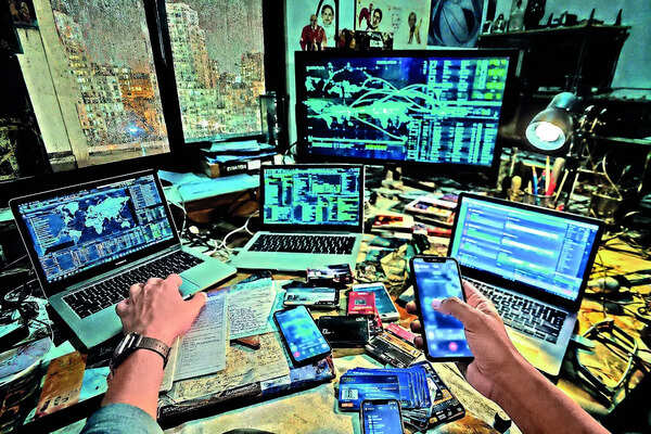 Gujarat police busts Rs 632cr cyber mule network; 13 arrested from Ahmedabad, Surat, Vadodara and Rajkot