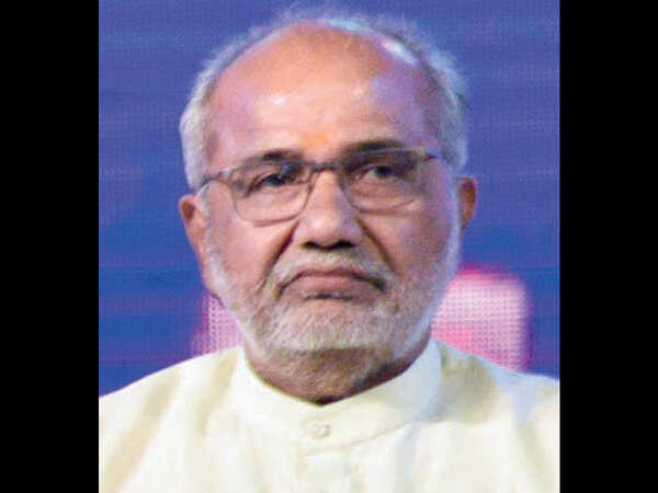‘Ban buckets, mugs too?’ asks Surat BJP president