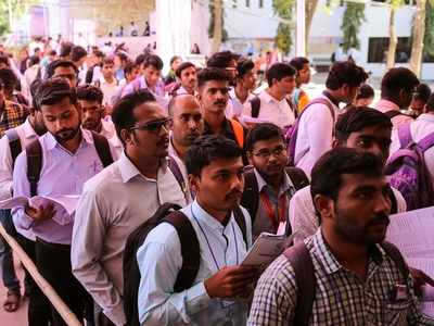 50 lakh lost jobs, employment opportunities declined between 2016-18, says report