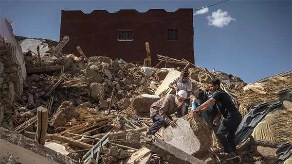 In quake-battered mountains, many Moroccans must fend for themselves