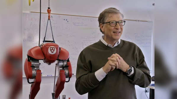 Thought-Provoking Top 10 Quotes by Bill Gates on Technology and Philanthropy