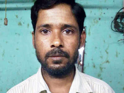 3 booked for duping man of Rs 80,000 inside bank