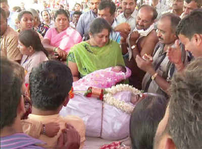 Lokayukta SP laid to rest