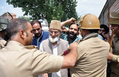 India goes slam-bang on Pak’s Kashmir love