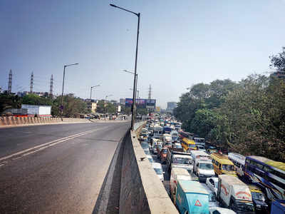 Shutdown of Sion flyover causes traffic snarls