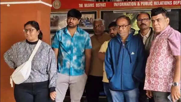 Election flying squad leaves Odisha, Gujarat tourists ‘penniless’ in Ooty