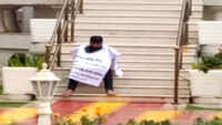 Independent MLA sits in protest near Shivaji Maharaj statue in Mumbai 