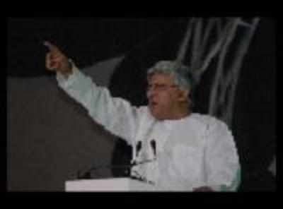 Javed Akhtar gets '˜real'