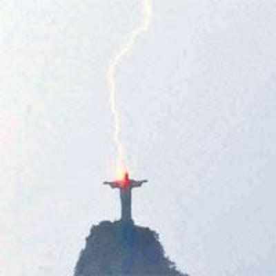 Amazing moment when Christ got struck by lightning