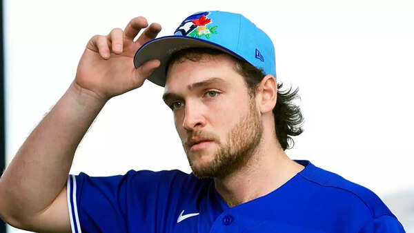 Trey Yesavage injury trouble raises big doubts as insider Anthony Castrovince questions Toronto Blue Jays 2026 playoff chances
