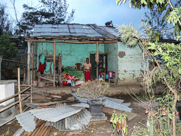 Storm damages crops and houses in E Champaran
