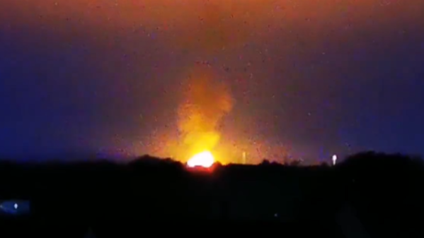 Massive fireball erupts in England's night sky after lightning strike