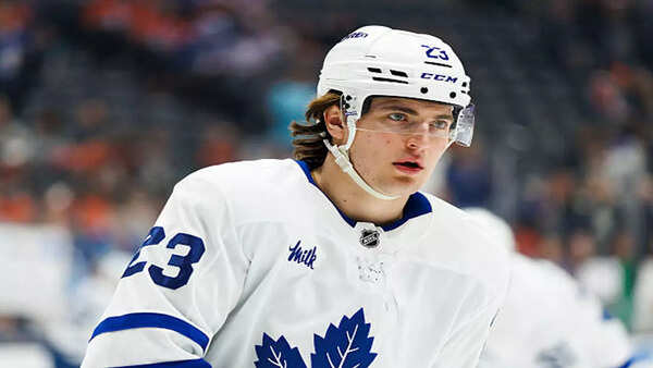 Matthew Knies stays confident despite Maple Leafs’ standings deficit, prioritizing execution on ice