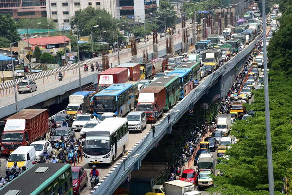Pay to park at tech parks? Bengaluru cops pitch pricing fix to ease ORR gridlock