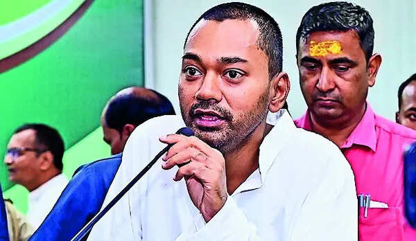 From spiritualism to politics, Nishant finally steps into state power corridor