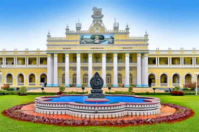 Karnataka: Renaming of Mysore university: Students,  staff write to Chief Minister HD Kumaraswamy