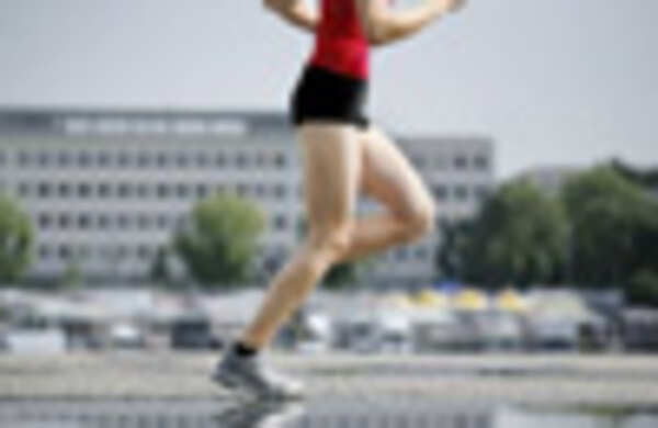 Is sprinting better than jogging?