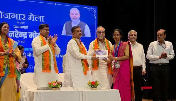 Bengal mulls new hiring policy as Suvendu vows to end graft