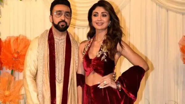 I-T told to re-examine Raj Kundra’s Rs 12.5 crore 'gift' to Shilpa Shetty