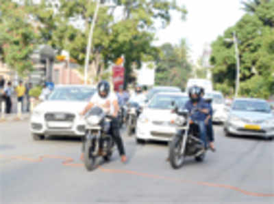 BDA officials on Vittal Mallya Rd send residents into a tizzy