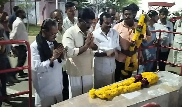 Bodies of 2 boat tragedy victims laid to rest