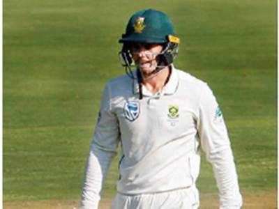 Quinton de Kock leads South Africa fightback against England